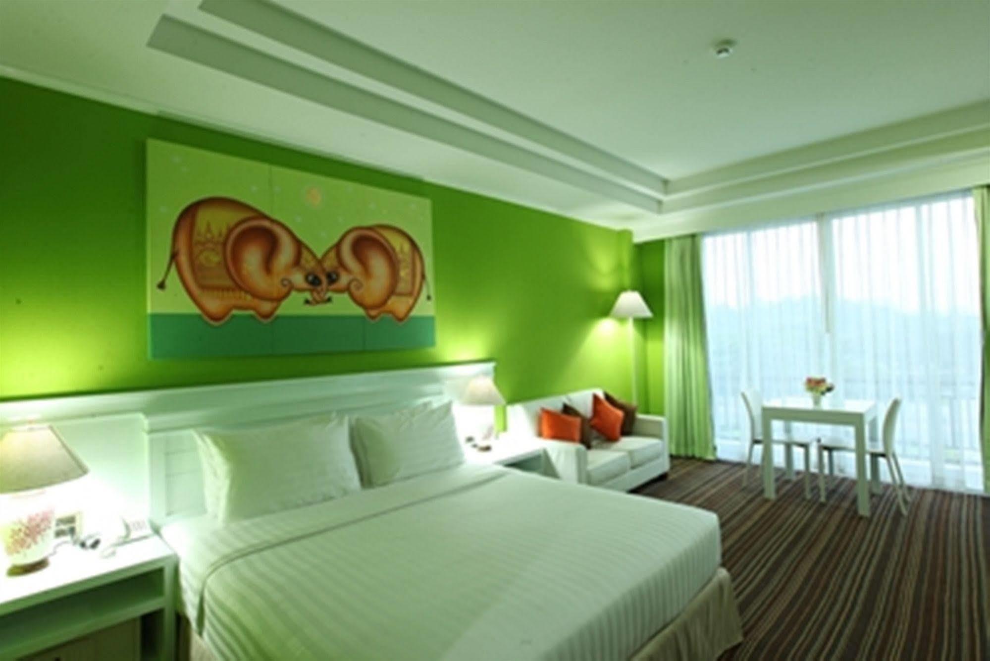La Vie En Rose - Sha Plus Chiang Rai Ngoại thất bức ảnh